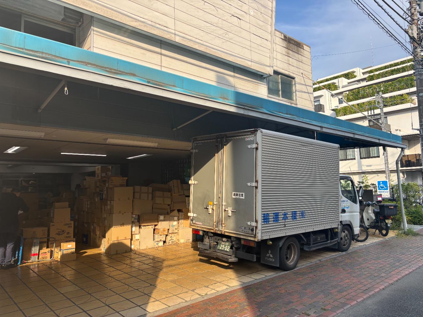 会員店舗へ商品を配送する組合の物流